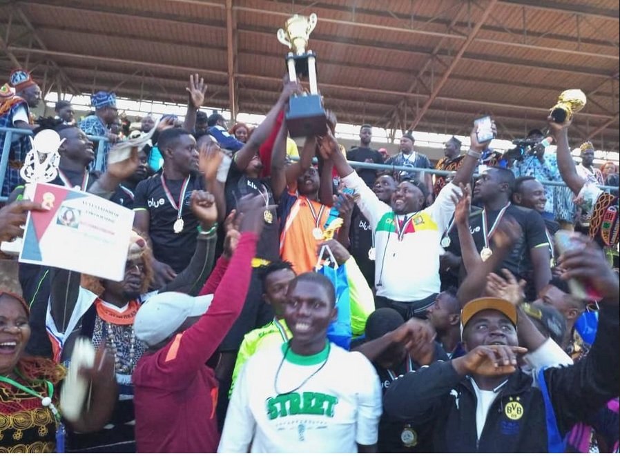 Carrefour FC of Nkambe crowned champions celebrating victory