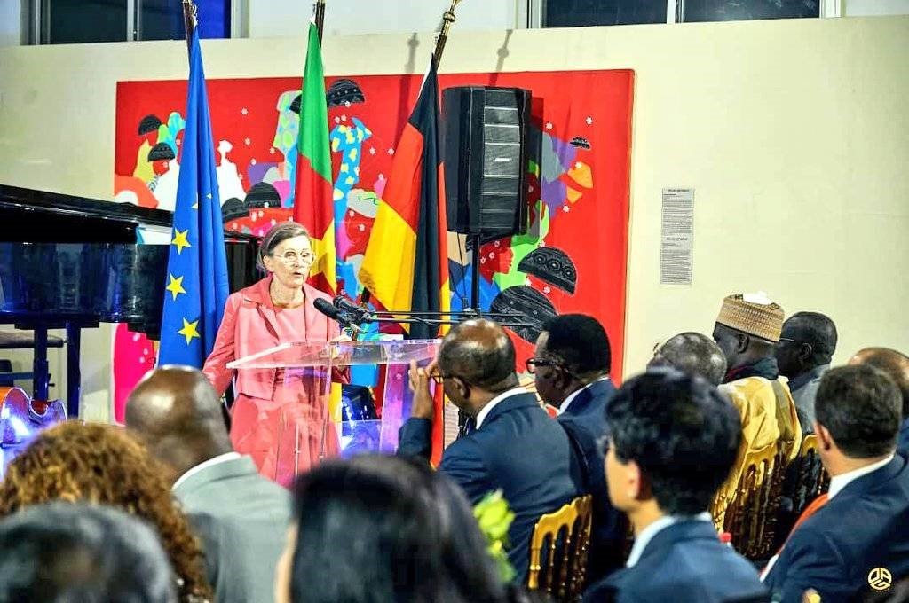 Ambassador Corinna Fricke delivering a speech at the 34th German National Day reception at the National Museum in Yaounde