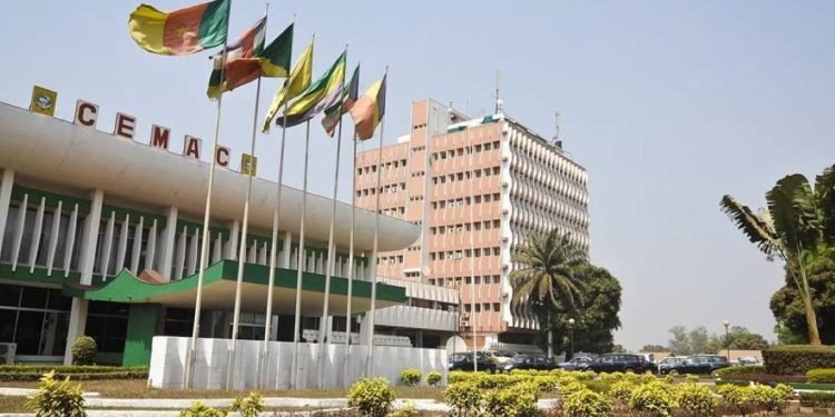 CEMAC leaders meet in Yaounde to address economic squeeze