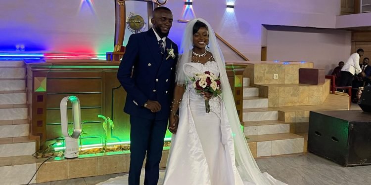 Architect Rocar quits bachelorhood, ties nuptial knot with sweetheart Carine